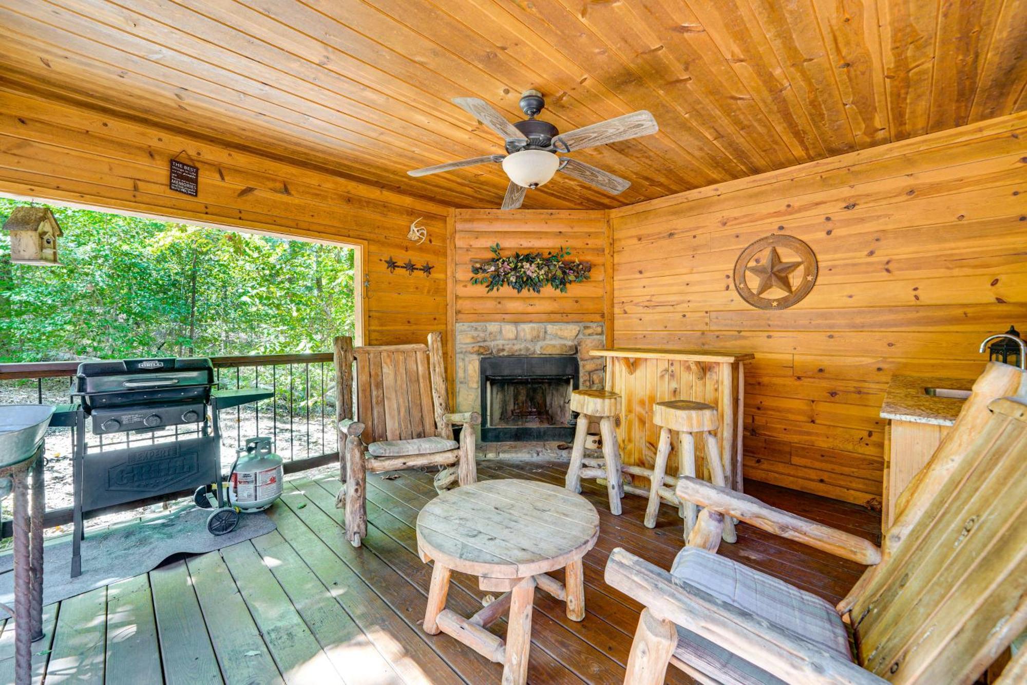 Broken Bow Rental Cabin With Hot Tub And Bar Dış mekan fotoğraf