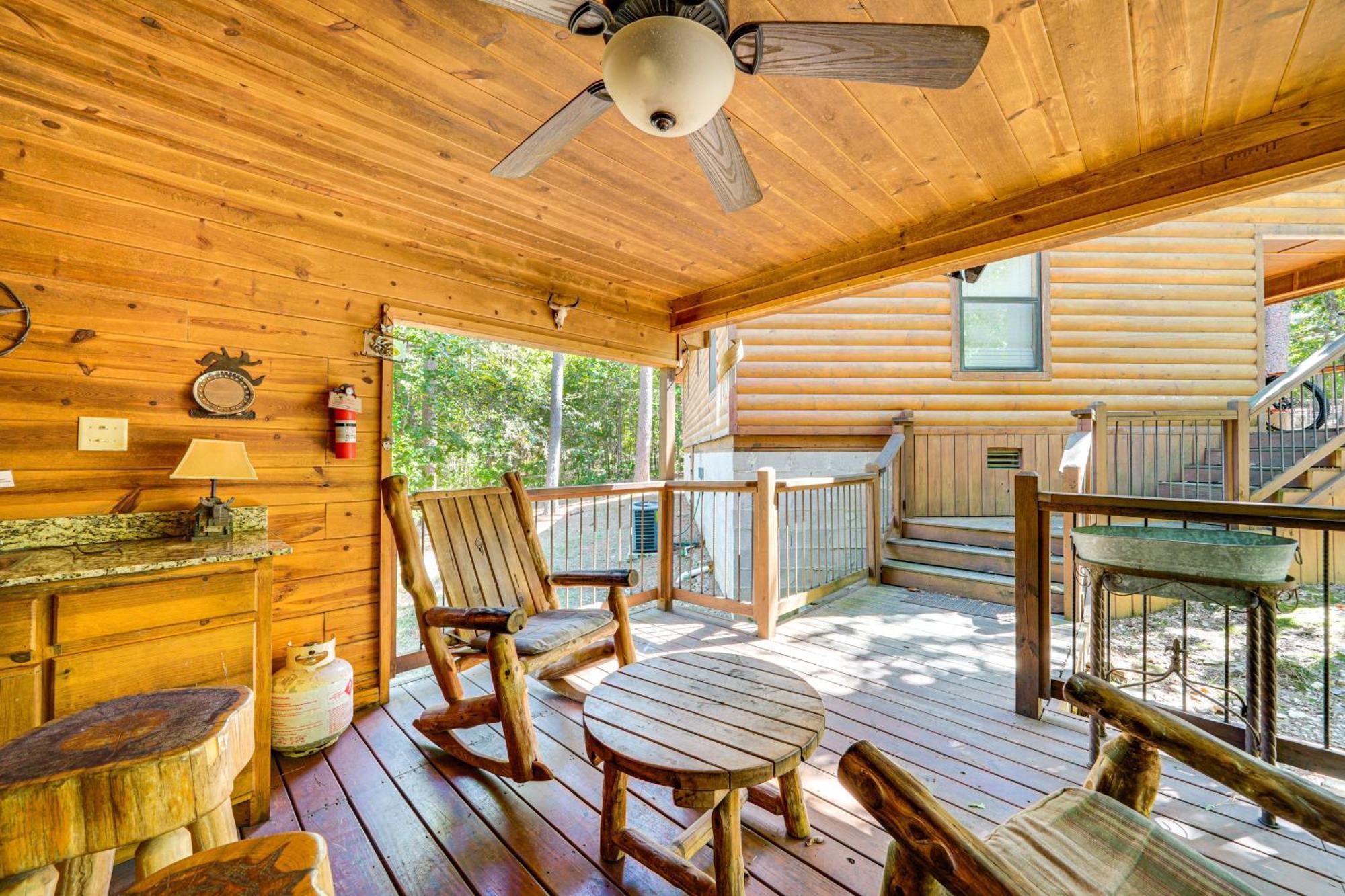 Broken Bow Rental Cabin With Hot Tub And Bar Dış mekan fotoğraf